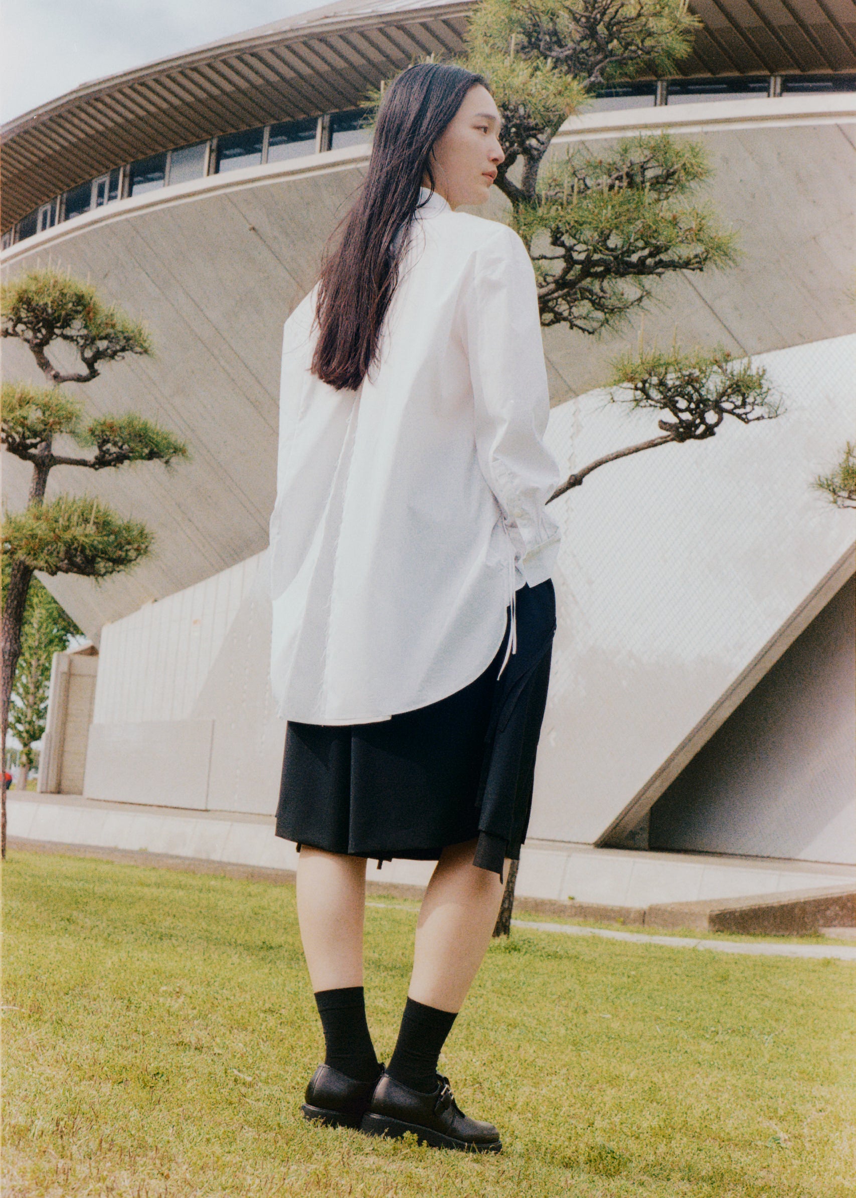 Wide-Leg Tailored Long Shorts in Virgin Wool